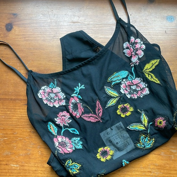 Zara Bodysuit - Picture 5 of 8